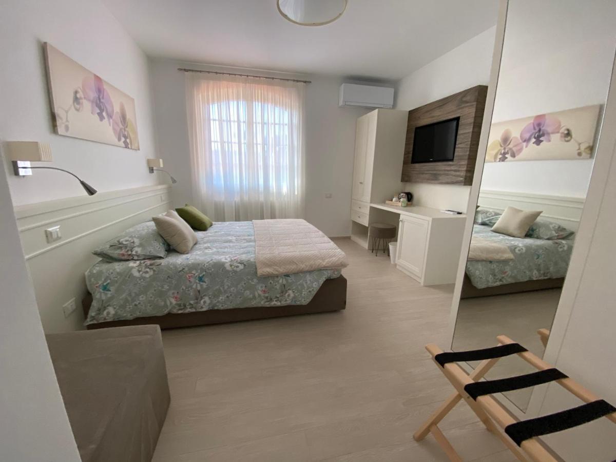 Bellaisa Bed & Breakfast Camaiore Exterior photo