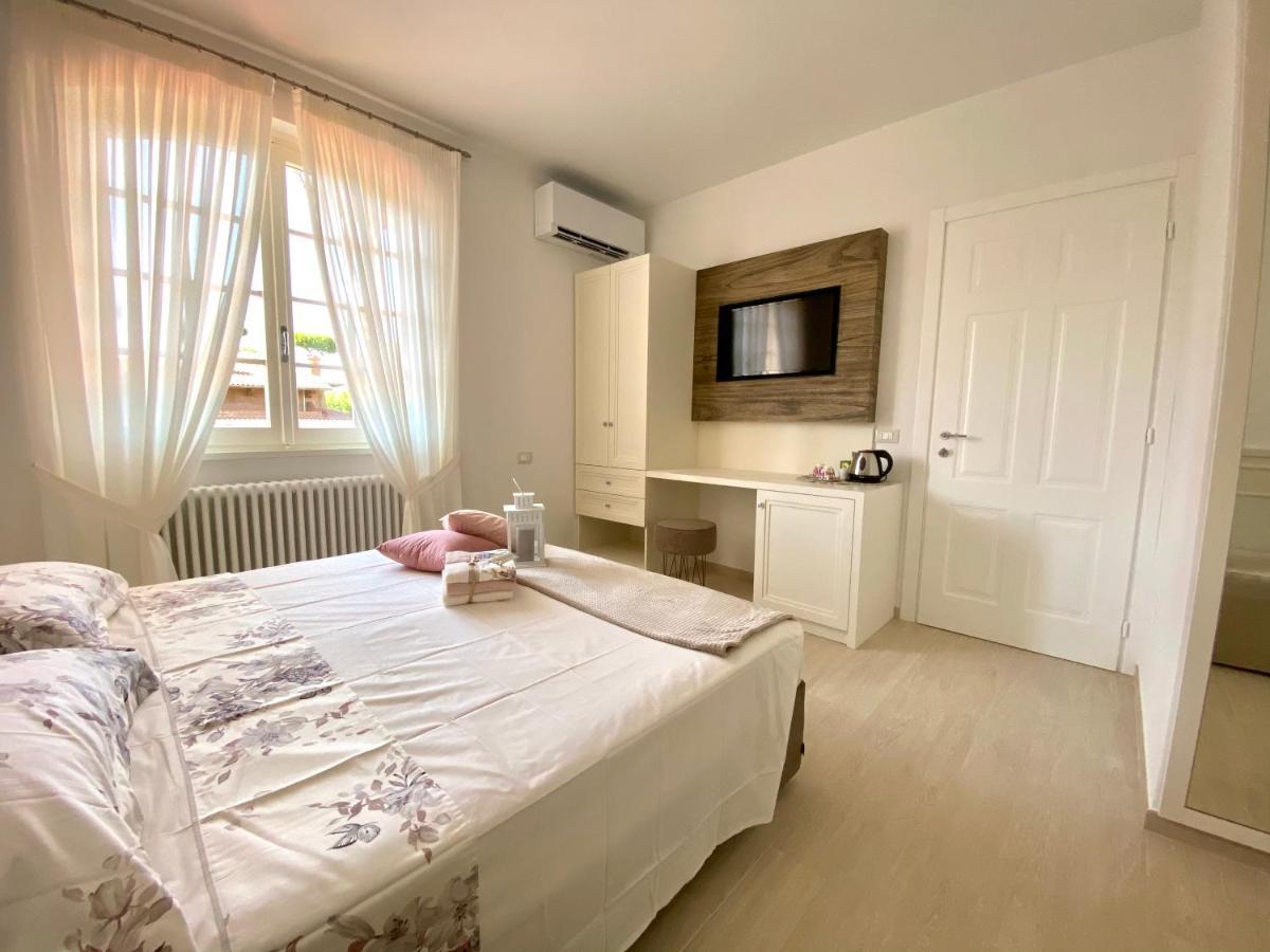Bellaisa Bed & Breakfast Camaiore Exterior photo