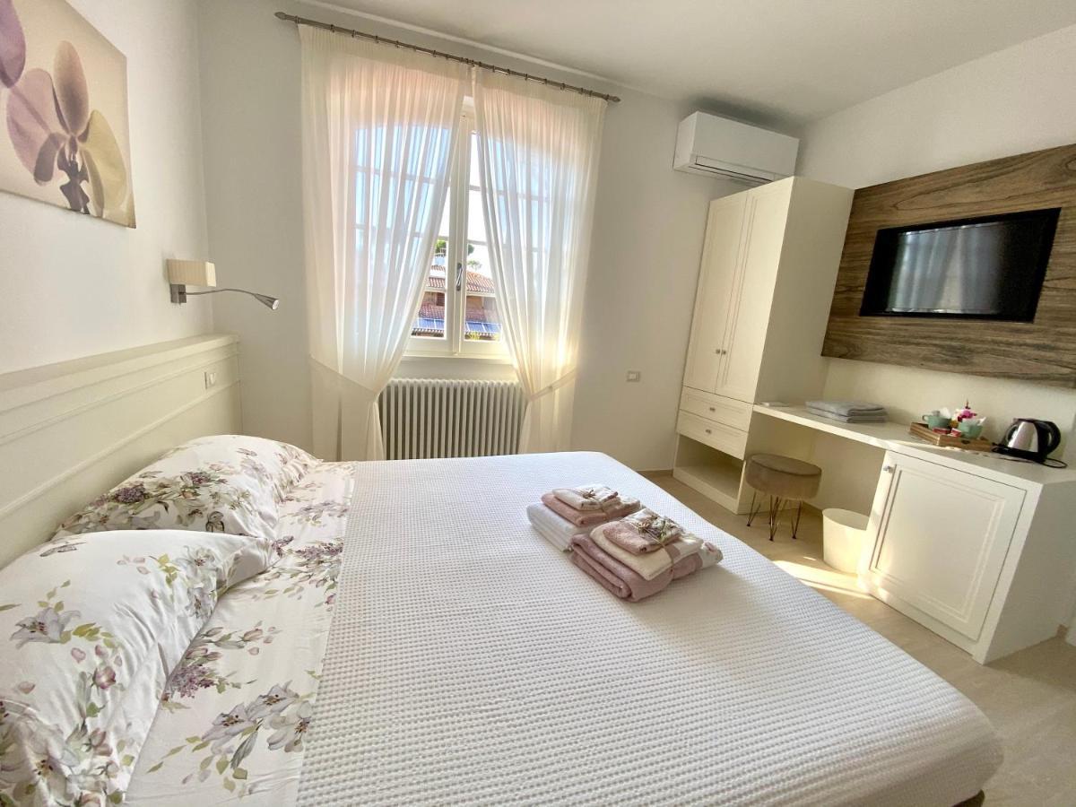 Bellaisa Bed & Breakfast Camaiore Exterior photo