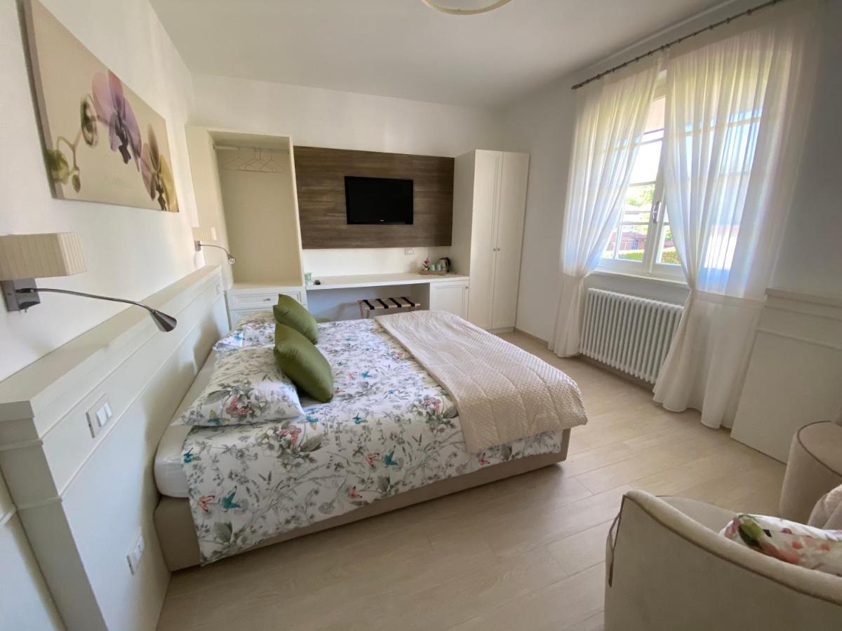 Bellaisa Bed & Breakfast Camaiore Exterior photo
