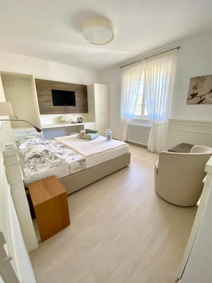 Bellaisa Bed & Breakfast Camaiore Exterior photo